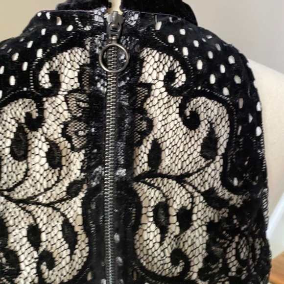 Free People Velvet Lace Black Top - Picture 9 of 11